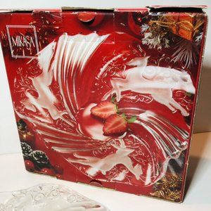 Mikasa Reindeer SA 947/220 Bon Bon Plate 9" Christmas Germany